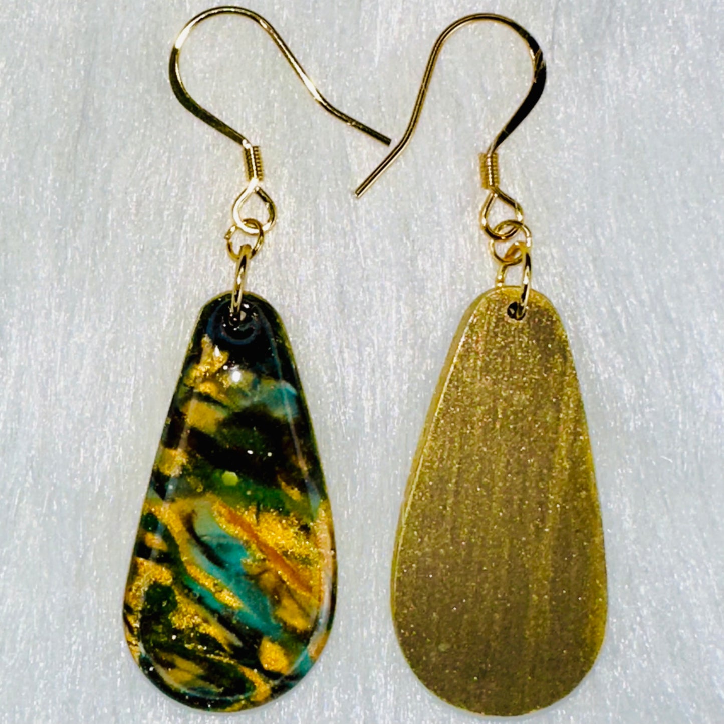 Labradorite Luxe Dangle Earrings